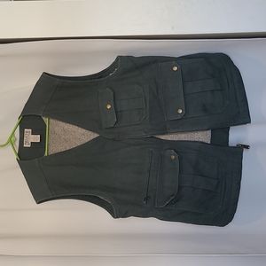 Duluth trading green vest